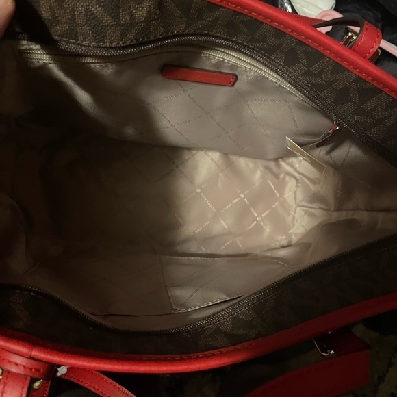 Michael Kors jet set charm TZ tote purse in color flame - Picture 3 of 6